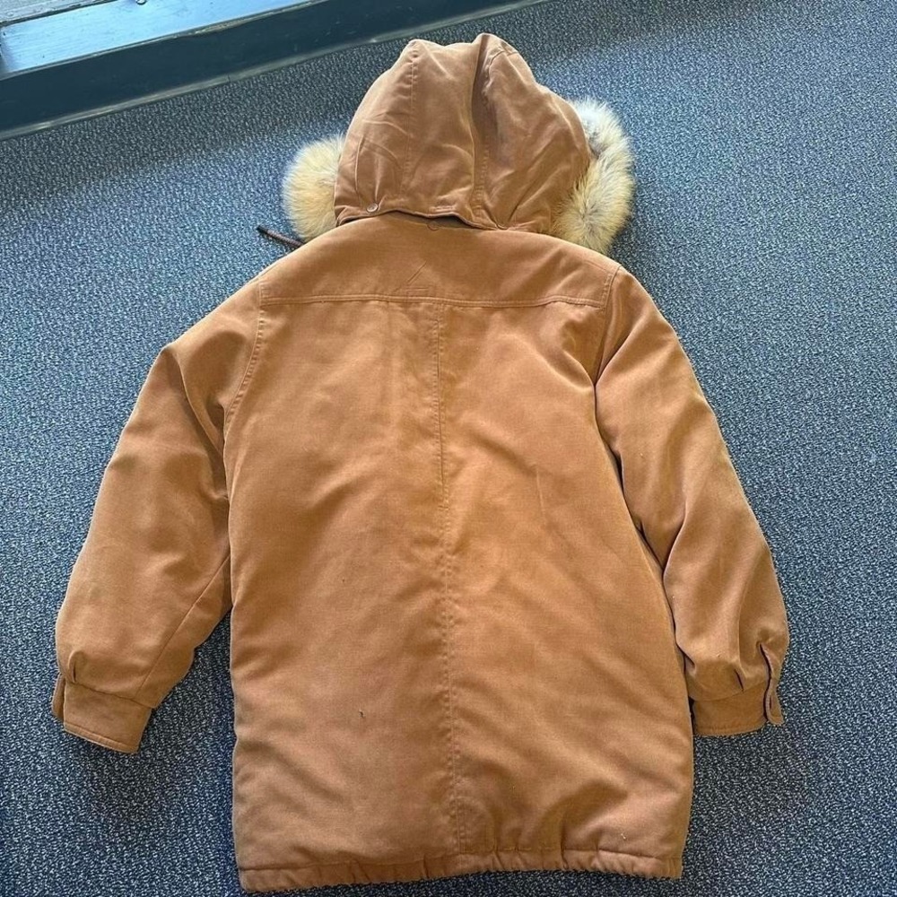 Tan faux fur lined parka coat Sz Large petite - Picture 4 of 5